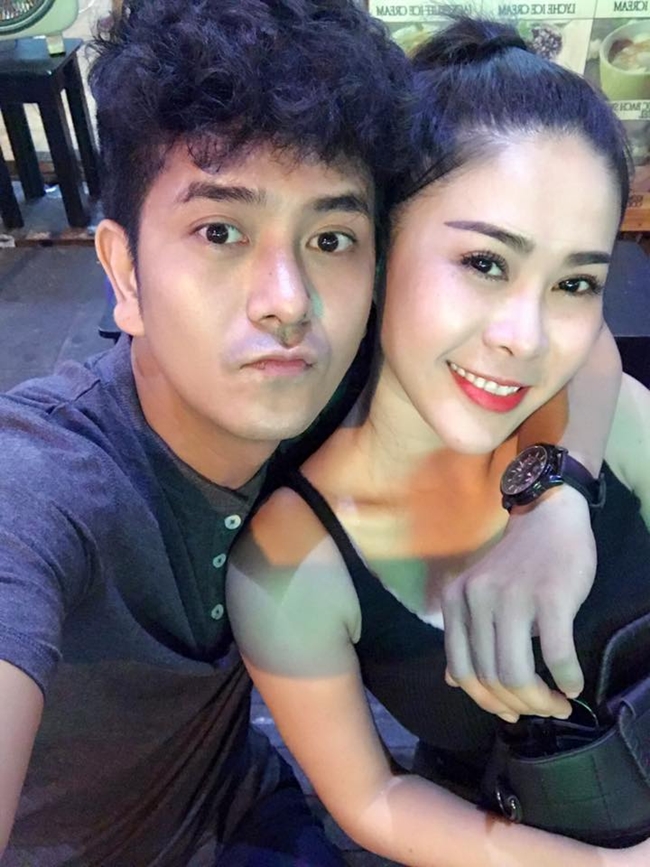 Cách đây vài ngày, Hùng Thuận của "Đất Phương Nam" vừa công khai bạn gái mới là DJ Mimo (tên thật Đặng Thái Hưng) trên trang cá nhân.