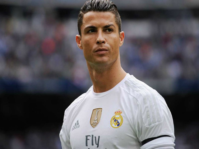 Chuyển nhượng HOT 8/1: Ronaldo và Benzema có phí giải phóng cao nhất thế giới