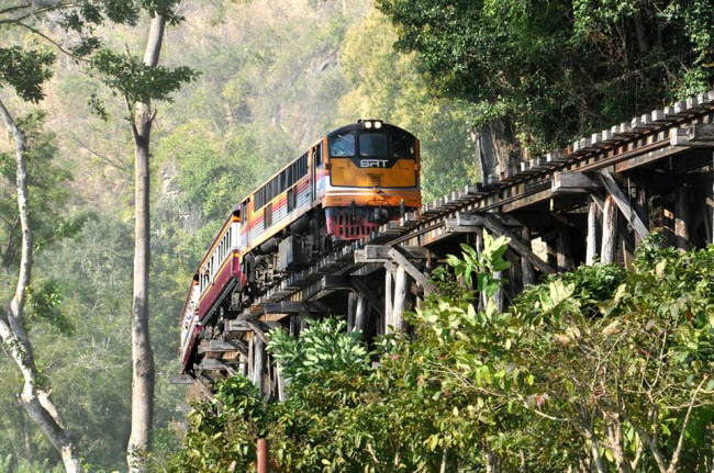 Đường ray tử thần, Thái Lan: Đường ray này nằm tại tỉnh Kanchanaburi ở Thái Lan, giáp biên giới với Myanmar.