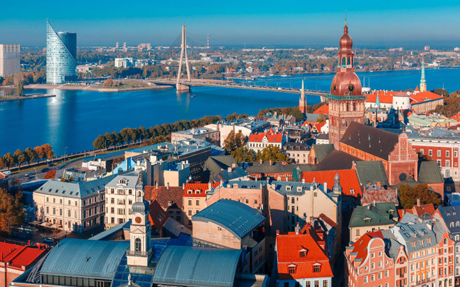 Latvia: Đến và Thấy - 1