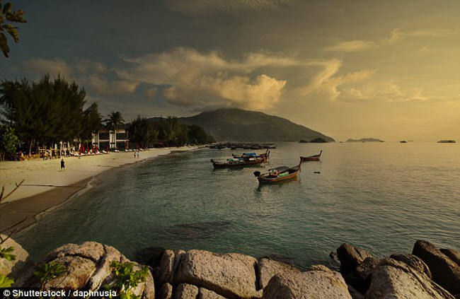 &#34;Nín thở&#34; trước 10 bãi biển đẹp tựa thiên đường, không thể bỏ lỡ khi đến Thái Lan - 9