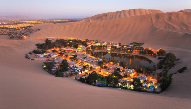 Ốc đảo xanh Huacachina Oasis của Peru được ví như một ngôi làng cổ tích đẹp nhất châu Mỹ
