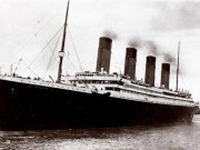 Thế giới - Nhiều người Mỹ tò mò đi thăm tàu Titanic chìm 100 năm dưới biển