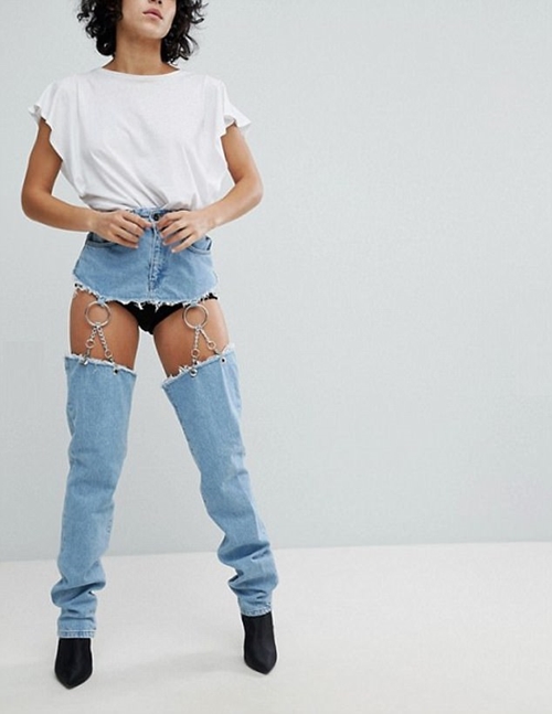 Hơn 2 triệu cho chiếc quần jeans che chỉ nửa vòng 3, ai dám mặc? - 1