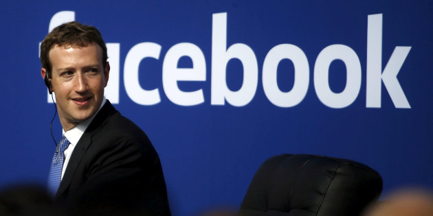 Mark Zuckerberg mất vị trí giàu thứ 4 thế giới sau một bài đăng trên Facebook - 1