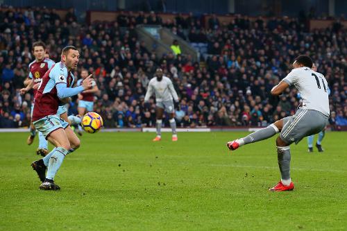 Chi tiết Burnley - MU: Nghẹt thở đến phút cuối (KT) - 6