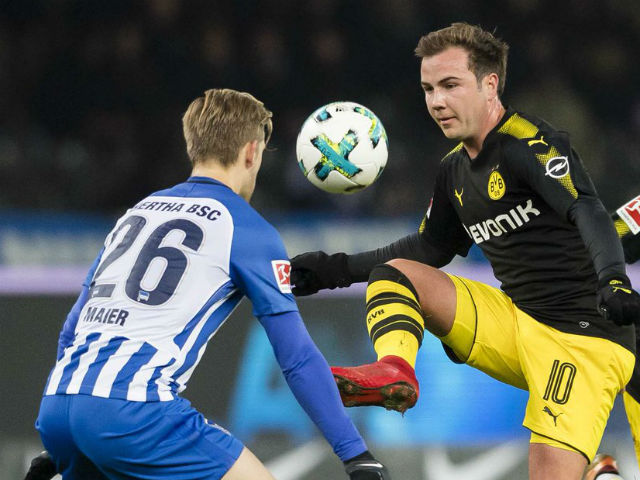 Hertha Berlin - Dortmund: ”Người hùng châu Á”, thoát hiểm gang tấc