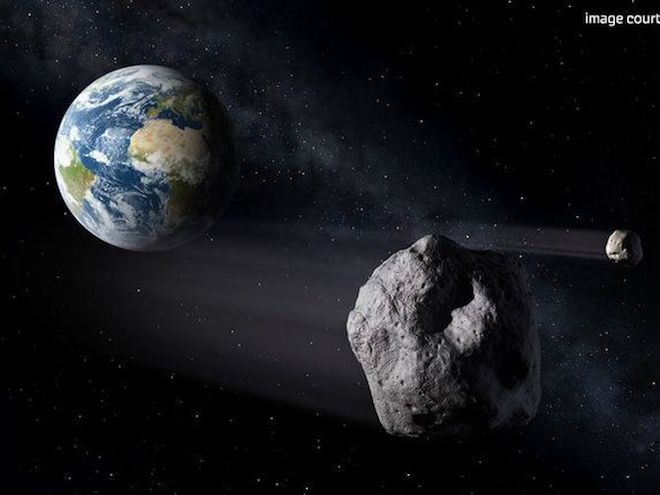 Sự thật về tiểu hành tinh khổng lồ đang lao vào Trái đất khiến nhiều người ngỡ ngàng - 1