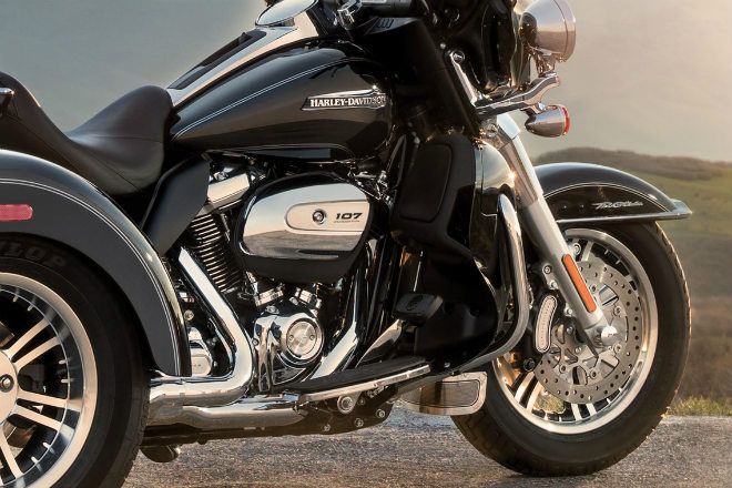 2018 Harley-Davidson Tri Glide Ultra: Xích thố vương 3 bánh - 8