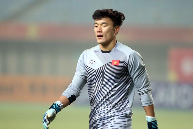 &#34;Người nhện&#34; U23 Việt Nam: Tiến Dũng nén đau hóa người hùng - 7