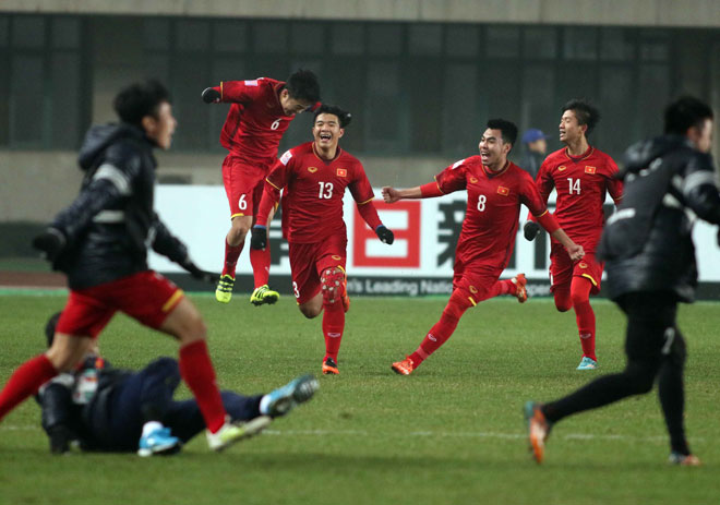 Tranh cãi: U23 Việt Nam - Qatar đá bán kết châu Á mấy giờ 23/1? - 1