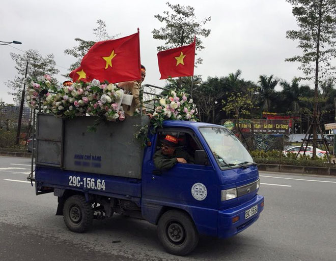 U23 VN trở về: Sau màn diễu phố, triệu người thổn thức chờ đêm vinh danh - 72