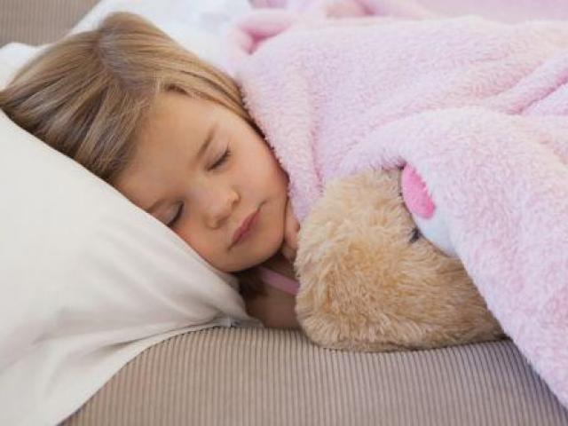 Ngủ đúng cách ở trẻ em có thể ngăn ngừa ung thư sau này