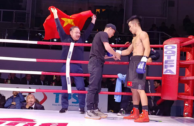 Kỳ tích boxing: &#34;Đòi nợ&#34; cho U23, võ sỹ Việt hạ đo ván cao thủ Uzbekistan - 2