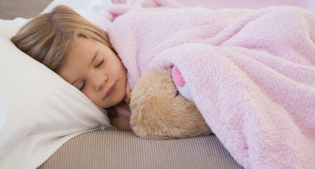 Ngủ đúng cách ở trẻ em có thể ngăn ngừa ung thư sau này - 1