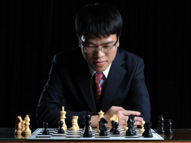 Ngất ngây Quang Liêm á quân cờ vua thế giới: Ẵm 220 triệu VNĐ, lên hạng lịch sử