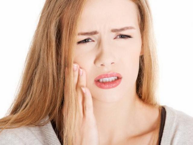 Vệ sinh răng miệng kém có thể gây ra ung thư phổi, ung thư đại tràng