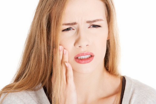 Vệ sinh răng miệng kém có thể gây ra ung thư phổi, ung thư đại tràng - 1