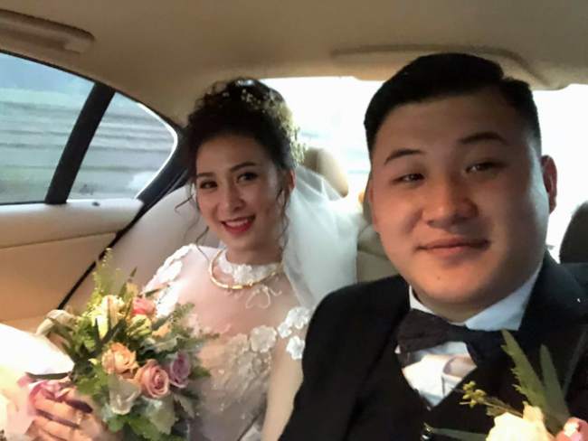Đầu năm 2018, đám cưới của nam diễn viên vừa làm đám cưới cùng bạn gái tại Hà Nội. Anh chia sẻ khoảnh khắc hạnh phúc trong ngày trọng đại nhất cuộc đời. Đám cưới của "anh Thiên Lôi" nhận được nhiều lời chúc phúc từ bạn bè, khán giả. Anh và bạn gái quen nhau 3 năm trước khi kết hôn. 