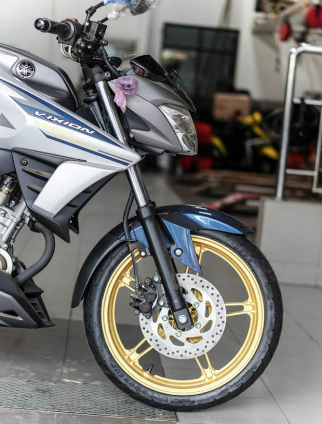 Yamaha Vixion 150 hoàn toàn mới có bản vành vàng - 5