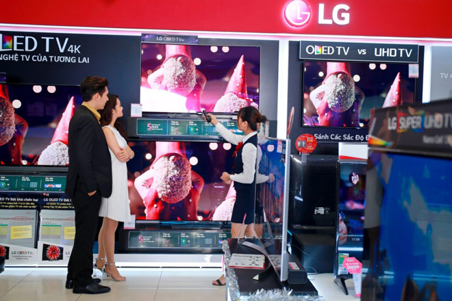 LG đang dẫn đầu thị trường TV 4K cao cấp siêu mỏng - 1