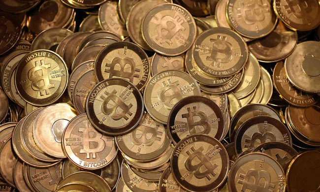 Sốc: Bitcoin giảm sâu, tuột mốc 6.000 USD - 1