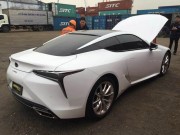 Tư vấn - Hàng &quot;nóng&quot; Lexus LC500h vừa về Việt Nam đón Tết