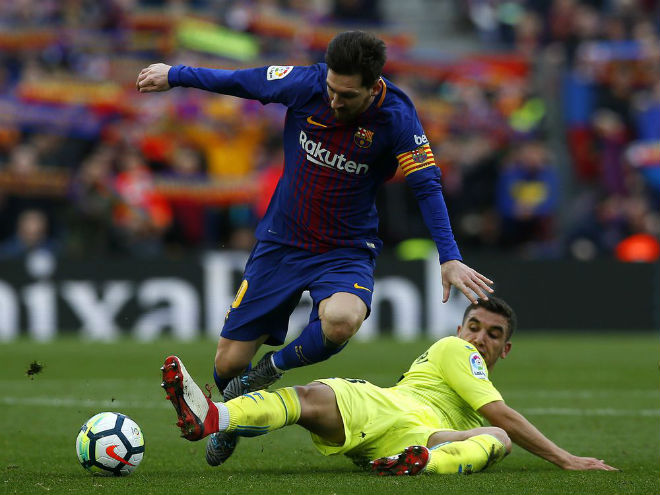 Barca mất điểm, Messi tịt ngòi: Valverde ngán Chelsea, sợ mất La Liga - 1