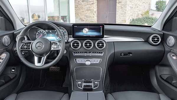 Mercedes-Benz nâng cấp nhẹ nhàng cho C-Class 2019 - 3