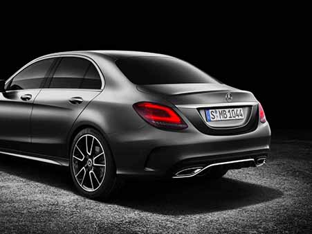 Mercedes-Benz nâng cấp nhẹ nhàng cho C-Class 2019 - 4