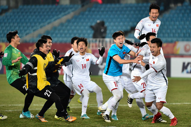 Cầu thủ U23 Việt Nam nhận tin cực vui trước Tết Mậu Tuất - 1