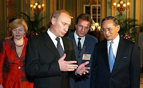 Tổng thống Putin đứng đầu những nhà lãnh đạo giàu nhất thế giới - 9