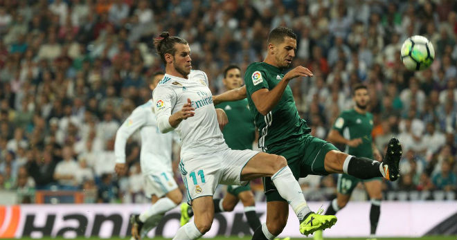 Real Betis - Real Madrid: Ronaldo lên đồng, “Kền kền” sải cánh - 2