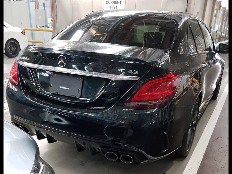 Lộ diện Mercedes-AMG C43 sedan 2019 trước ngày ra mắt - 2