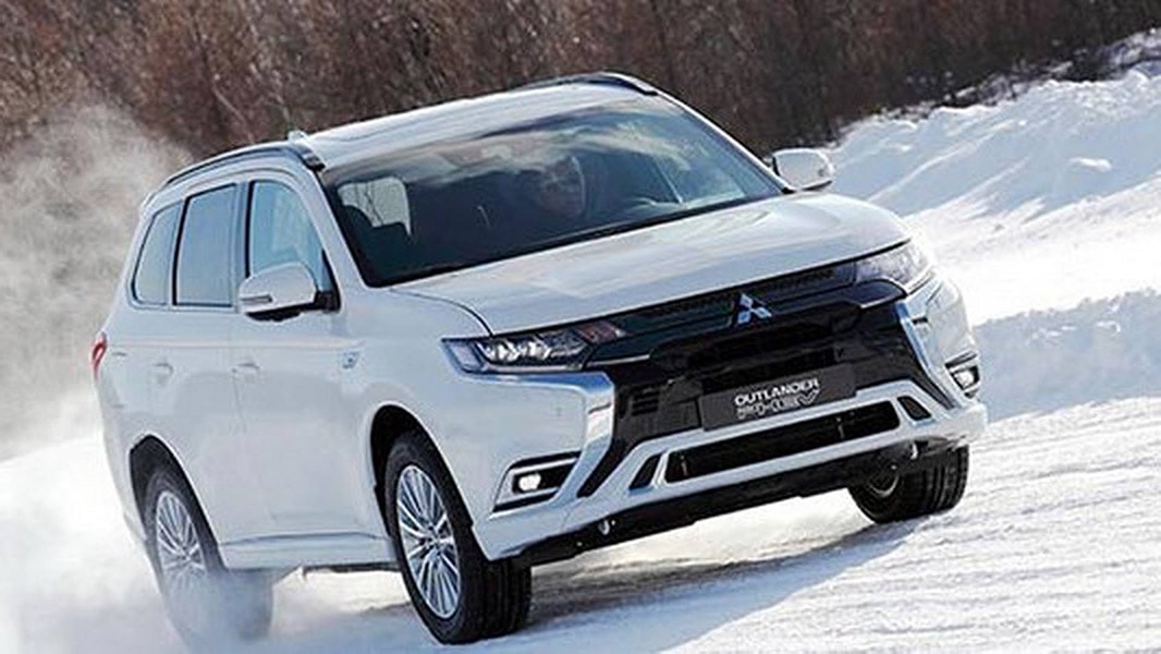 Mitsubishi nâng cấp cho Outlander PHEV với phiên bản 2019 - 2