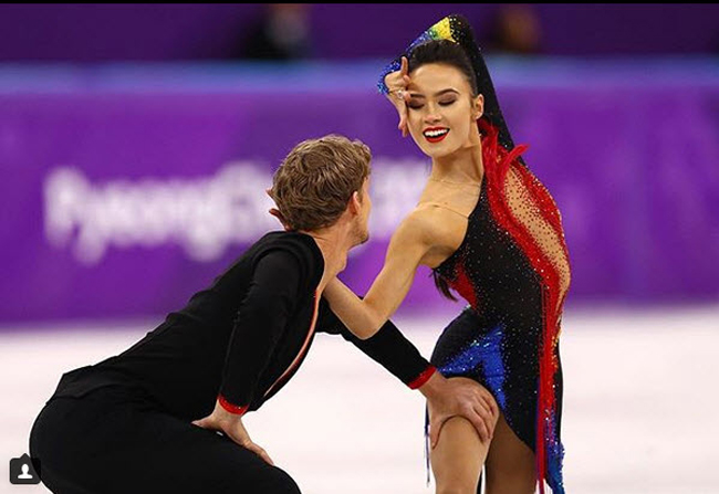 Madison Chock, VĐV 25 tuổi người Mỹ có gương mặt và biểu cảm như một diễn viên chuyên nghiệp.
