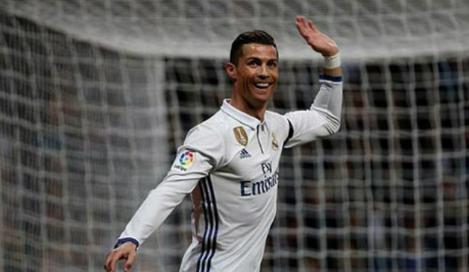 Real hồi sinh, Ronaldo bật tung lò xo: Sự trở lại của &#34;Nhà vua&#34; - 1