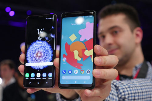 Samsung Galaxy S9+ với Google Pixel 2 XL: &#34;Mèo nào cắn mỉu nào&#34;? - 1