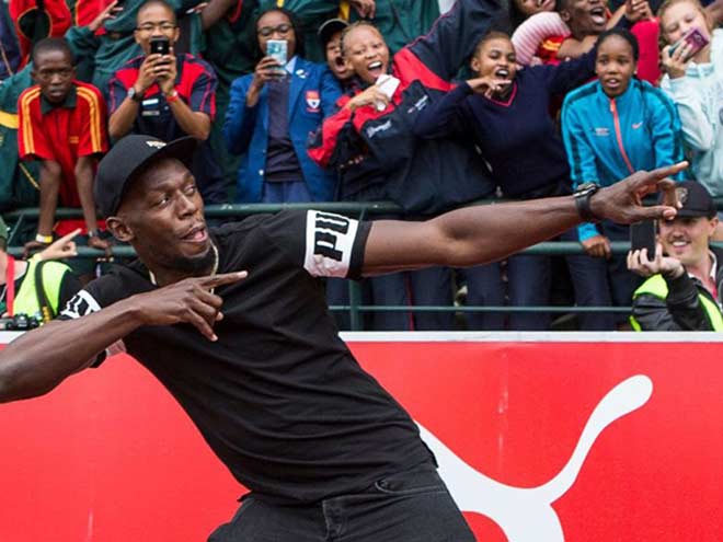 Usain Bolt ký hợp đồng đá bóng: Đến Ngoại hạng Anh đấu MU? - 1