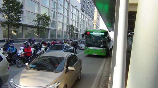 Đề xuất các phương tiện đi vào làn BRT từ nửa đêm đến rạng sáng - 1