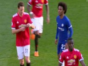 Bóng đá - MU thắng Chelsea: Mourinho chỉ đạo bằng giấy, Willian đọc trộm bất thành