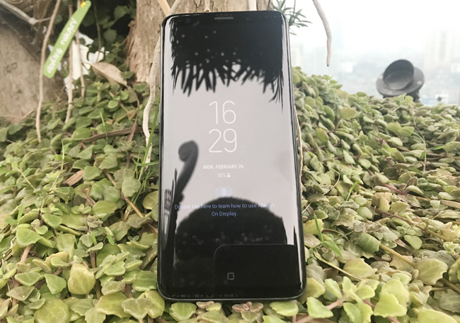 Sau những thành công rực rỡ từ Galaxy S8 với những bước cải tiến vượt bậc trong năm 2017, thì năm nay Samsung lại khiến các Samfan ngỡ ngàng với sự hiện diện của Galaxy S9 và Galaxy S9+.