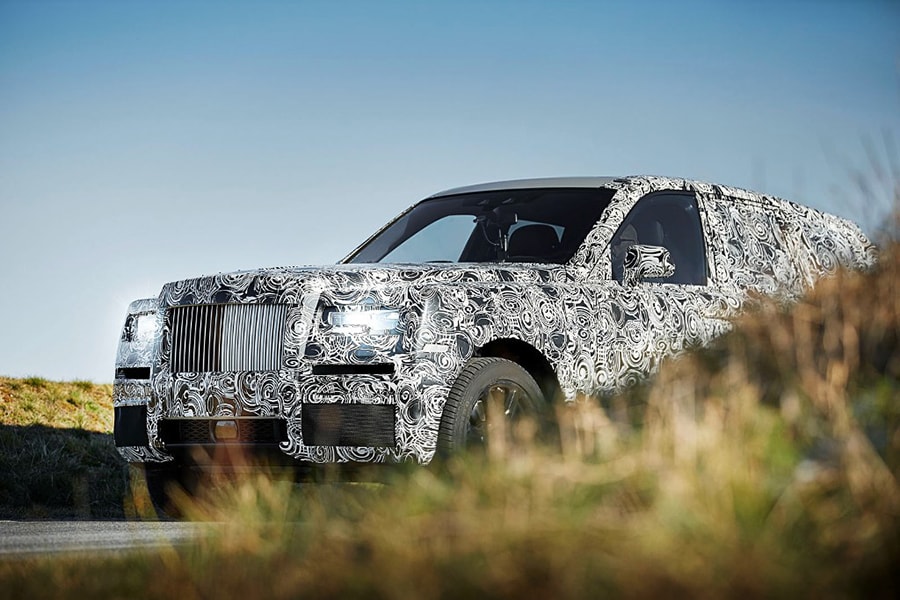 Siêu SUV Rolls-Royce Cullinan có thêm 2 ghế sau khoang hành lý - 3