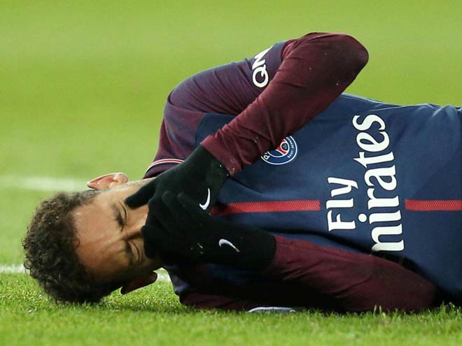 Neymar chấn thương: PSG ép tiêm thuốc đấu Real, ĐT Brazil hoảng - 1