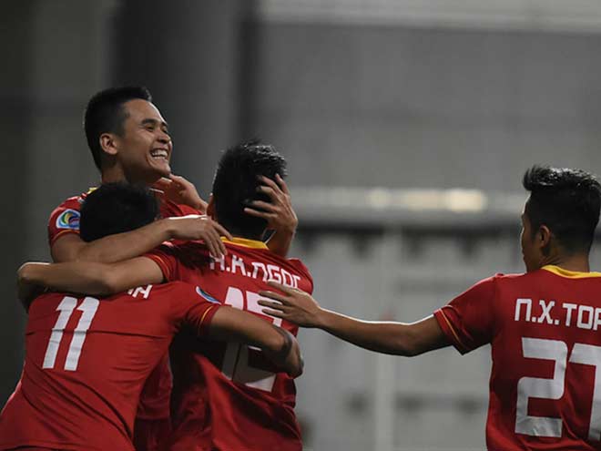 Sông Lam Nghệ An - Johor: Chói sáng cú đúp U23 Việt Nam - 1