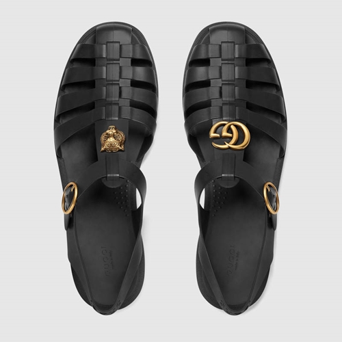 Sandal 11 triệu của Gucci giống 99% dép rọ Việt Nam? - 1