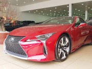 Tư vấn - Lexus LC500 trưng bày tại showroom với giá bán gần 10 tỷ đồng