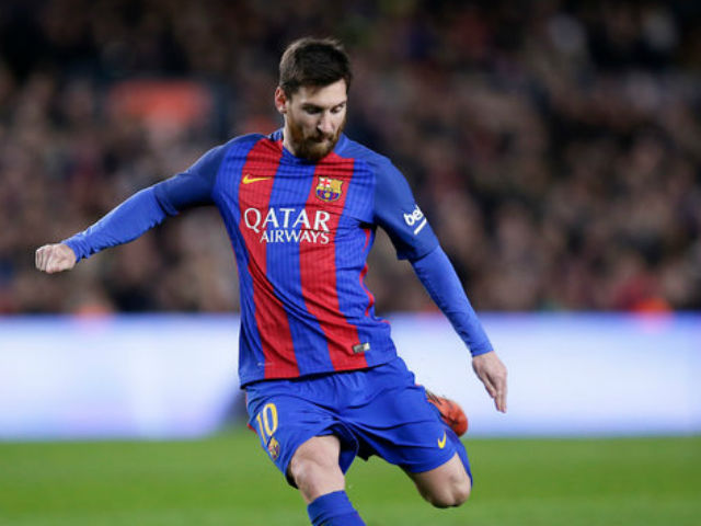 Messi vẽ ”cầu vồng” tuyệt đỉnh như Quang Hải, cán mốc 600 bàn