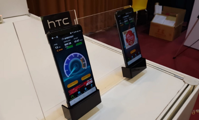 HTC U12 lộ chi tiết mới, có camera kép và ổ nhớ 256GB - 2