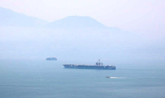 Tàu sân bay USS Carl Vinson đã vào vùng biển cảng Tiên Sa - 2